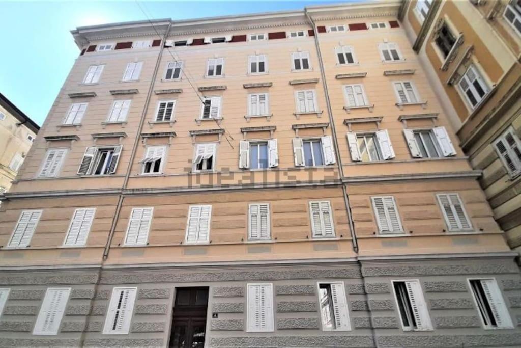 La Casa Di Lu Apartment Trieste Exterior photo